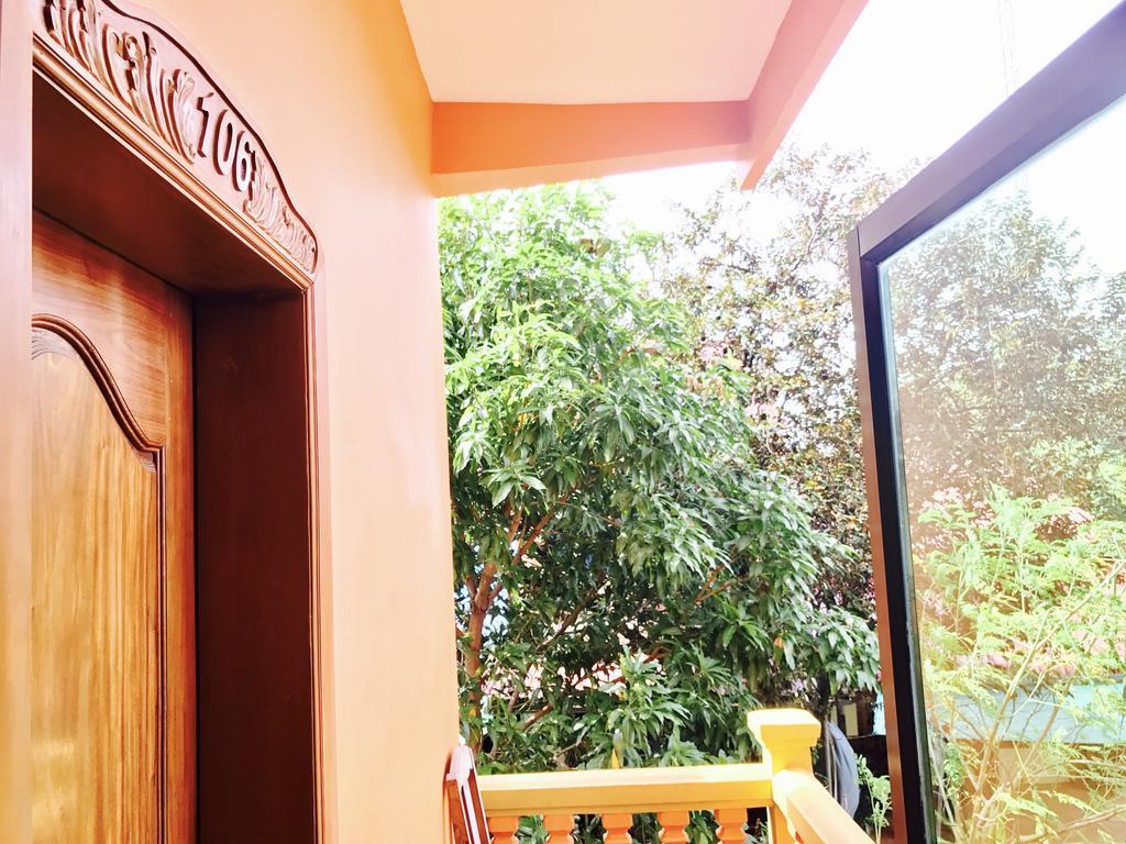Apsara Guest House Kampot City Eksteriør billede